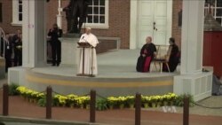 Pope Urges Hispanic Immigrants to Cling to Faith