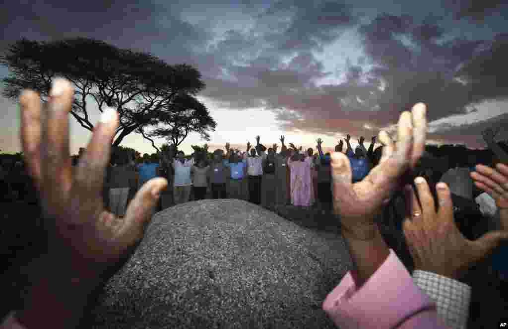 Much of Shabab&#39;s ivory trades is centered in Kenya. In 2102 the World Wildlife Fund invited religious leaders of many faiths in Kenya to gathered at the site of a previous government burning of elephant tusks to pray for an end to the slaughter. &nbsp;