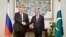  روس کے نائب وزیرِ اعظم نے دو روزہ دورۂ پاکستان کے دوران پاکستانی حکام سے ملاقاتیں کی ہیں۔ 