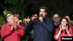 Shugaban kasar Venezuela Nicolas Maduro yana jawabi bayan sakamakon zaben gwamnonin jihohi 23 dake kasar