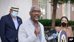 그레고리 믹스 민주당 하원의원.