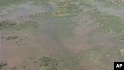 በኢትዮጲያ በጎርፍ የተጥለቀለቀ እርሻ [ፋይል ፎቶ አሶሽየትድ ፕረስ/AP, video still]