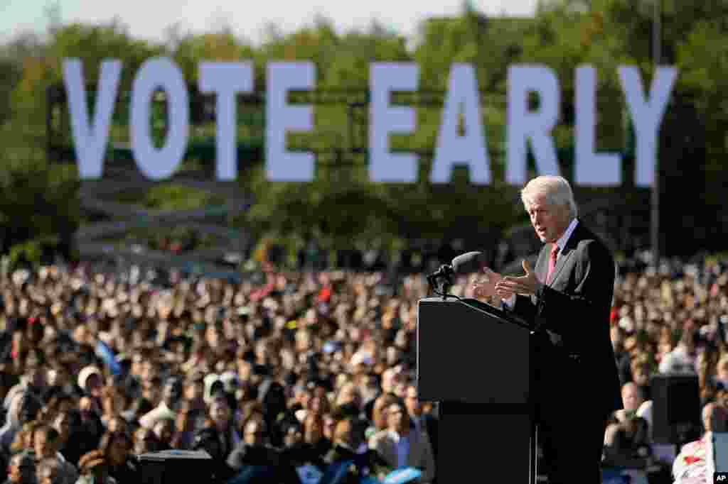 2012年10月29日，前总统克林顿在中央佛罗里达大学的竞选造势集会上讲话，为奥巴马总统拉票。奥巴马总统缩短了在佛罗里达的竞选行程，返回华盛顿监测桑迪的动向。