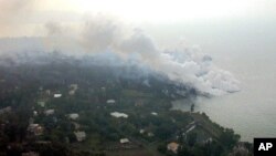 Lava na Lake Kivu, Goma, Nord-Kivu, le 19 janvier 2002.