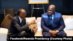 ARCHIVES - Le président du Rwanda Paul Kagame (à g.) avec son homologue de la RDC, Felix Tshisekedi, à New York, le 23 septembre 2019. 