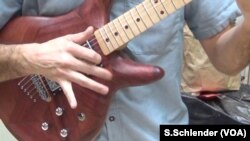 Discarded scraps of wood were turned into a thing of beauty.