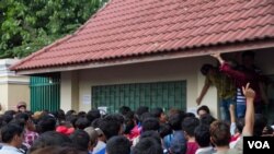 បាល់​ទាត់​ទាក់​ទាញ​ការចាប់អារម្មណ៍​ពី​យុវជន​កម្ពុជា