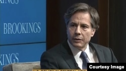 លោក Tony Blinken អនុ​រដ្ឋ​មន្រ្តី​ក្រសួង​ការ​បរទេស​អាមេរិក។