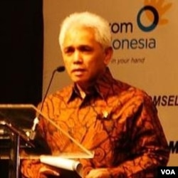 Menko Hatta Rajasa menjamin pemerintah akan menjaga agar harga kebutuhan pokok tidak melambung tinggi menjelang Idul Fitri.