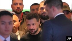 乌克兰总统泽连斯基抵达新加坡香格里拉对话会场。（2024年6月1日）