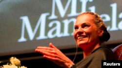 Nelson Mandela's former private assistant Zelda la Grange speaks at the launch of her book "Good Morning, Mr. Mandela" in Johannesburg, June 19, 2014.