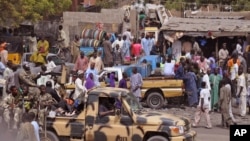 Sojojin Najeriya suke sintiri.