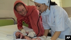 Bidan di Afghanistan.