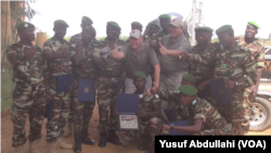 Wasu Jandarmomin Nijar da sojojin Amurka da suka basu horo