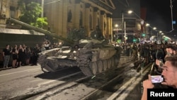 ក្រុម​ទាហាន​ស៊ីឈ្នួល ​Wagner ដក​កងកម្លាំង​ចេញ​ពី​ក្រុង Rostov-on-Don ប្រទេស​រុស្ស៊ី ថ្ងៃទី ២៤ ខែមិថុនា ឆ្នាំ២០២៣។ (REUTERS)