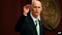 Gubernur Florida Rick Scott memerintahkan pengawasan ebola di wilayahnya (foto: dok).