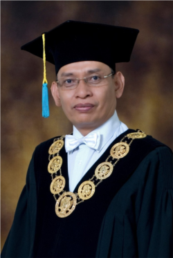 Rektor Unair Mohammad Nasih. (Foto: unair.ac.id)