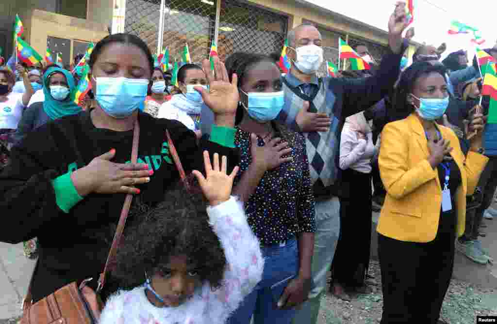 ስነ-ስርዓት ምሃብ ክብሪ ንኣባላት ሰራዊት ምክልኻል ኢትዮጵያ