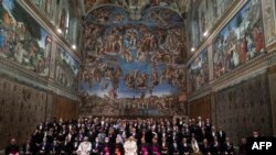 Papa Franja sa diplomatskim korom u Vatikanu (Foto: Vatican press office)