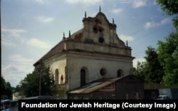 The Great Synagogue of Slonim is a baroque structure that has overlooked the Slonim town marketplace in Belarus since 1642.