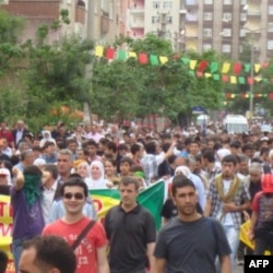 Diyorbakirda asosan kurdlar yashaydi