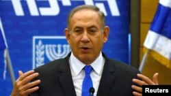 Perdana Menteri Benjamin Netanyahu saat menghadiri pertemuan partai Likud di Knesset, Yerusalem, 2 Januari 2017. (REUTERS/Ronen Zvulun)