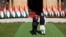 Presiden Prabowo Subianto dan Perdana Menteri India Narendra Modi berjabat tangan menjelang pertemuan mereka di Hyderabad House di New Delhi, India, 25 Januari 2025. (Foto: Altaf Hussain/Reuters)