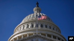 Gedung Capitol, 19 November 2011.