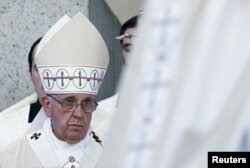 Pope Francis presides over a Canonization Mass for Friar Junipero Serra at the Basilica of the National Shrine of the Immaculate Conception in Washington, Sept. 23, 2015.