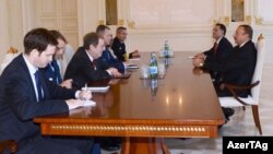 Prezidenti İlham Əliyevlə ABŞ-ın Nəqliyyat Komandanlığının komandanı Uilyam Freyzerin görüşü 