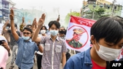 3일 미얀마 양곤에서 쿠데타 군부에 항의하는 시위가 열렸다.