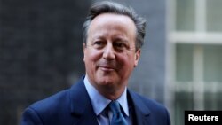 Dejvid Kameron, bivši britanski premijer (Foto: REUTERS/Suzanne Plunkett)