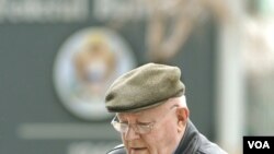 John Demjanjuk menjadi tersangka pembunuhan 27.900 orang Yahudi selama Perang Dunia Kedua.