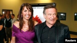 Robin Williams dan istrinya Susan Schneider (Foto: dok.)