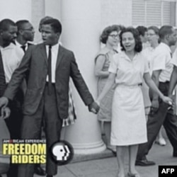 Irqchilikka qarshi kurashgan amerikaliklar orasida oq tanlilar ham ko'p bo'lgan