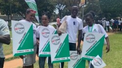 Transformation des sacs plastique en sacs à dos