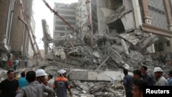 ویرانه‌های متروپل (آرشیو)