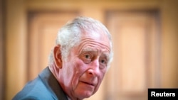 Mfalme Charles III akiwa nyumba ya Dumfries iliyoko Cumnock, Scotland, Uingereza, Septemba 7, 2022. Jane Barlow Reuters.