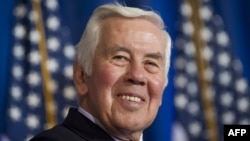 Ancien maire d'Indianapolis de 1968 à 1975, Richard Lugar avait été élu sénateur de l'Indiana pour la première fois en 1977.