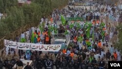 បាតុកម្មប្រឆាំងនឹងរូបត្លុកព្យាការី ព្រះ​មហាម៉ាត់ (Muhammad) ដែលត្រូវបានបោះពុម្ពនៅប្រទេសបារាំង បានកើតឡើងនៅទីក្រុង Quetta, Karachi និងអ៊ីស្លាម៉ាបាត នៅប្រទេសប៉ាគីស្ថាន។