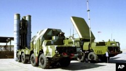 Rusia diberitakan telah mengirim misil pertahanan udara yang canggih yang pertama ke Suriah (foto: dok). 