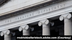资料照片：美国财政部大楼。