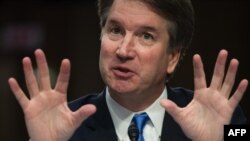 លោក Brett Kavanaugh បេក្ខជន​ដែល​ត្រូវ​បាន​​តែង​តាំង​ជា​ចៅក្រម​តុលាការ​កំពូល​ ថ្លែង​​នៅ​ព្រឹទ្ធសភា​ កាល​ពី​ថ្ងៃ​ទី​៥ កញ្ញា ២០១៨។