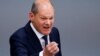 Kanselir Jerman Olaf Scholz berbicara selama sesi majelis rendah parlemen Jerman, Bundestag, di Berlin, Jerman, 1 Juni 2022. (Foto: REUTERS/Hannibal Hanschke)