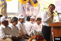 The President of Cambodia National Rescue Party Kem Sokha during the party's convention on March 2, 2017. (Aun Chhengpor/VOA Khmer)
