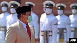 Menteri Pertahanan RI Jenderal Prabowo Subianto saat melawat ke New Delhi, India, 27 Juli 2020. (Foto: Money SHARMA / AFP) 