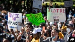 Protesti zbog ubistva Ahmada Arberija (Foto:AP/John Bazemore)