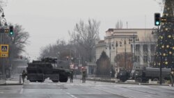 ყაზახი სამხედროები ალმათიში