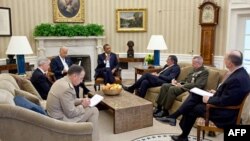 ABŞ İranın İraqda yaraqlıları silahla təmin etməsindən narahatdır