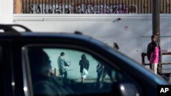 (File) Chicago Migrant Child 